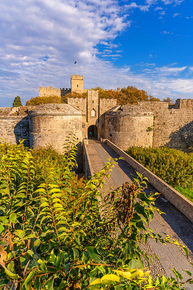 View of Gate of Amboise, Old Rhodes Town, UNESCO World Heritage Site, Rhodes, Dodecanese, Greek Islands, Greece, Europe