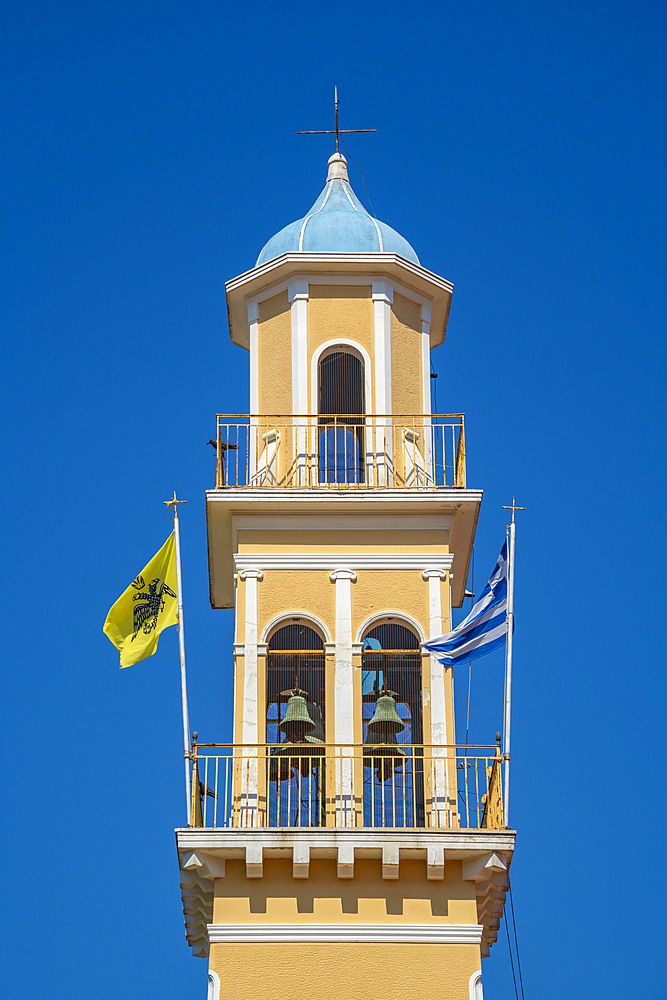 View of Church of Agios Spiridon in Argostoli, capital of Cephalonia, Argostolion, Kefalonia, Ionian Islands, Greek Islands, Greece, Europe