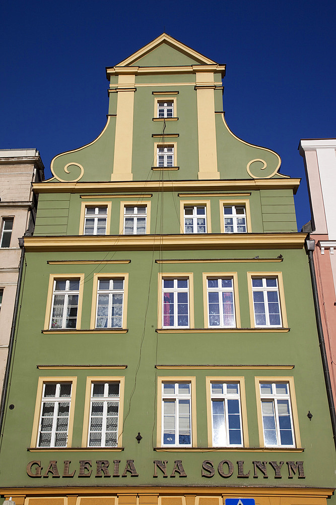 Colourful architecture, Market Square, Old Town, Wroclaw, Silesia, Poland, Europe