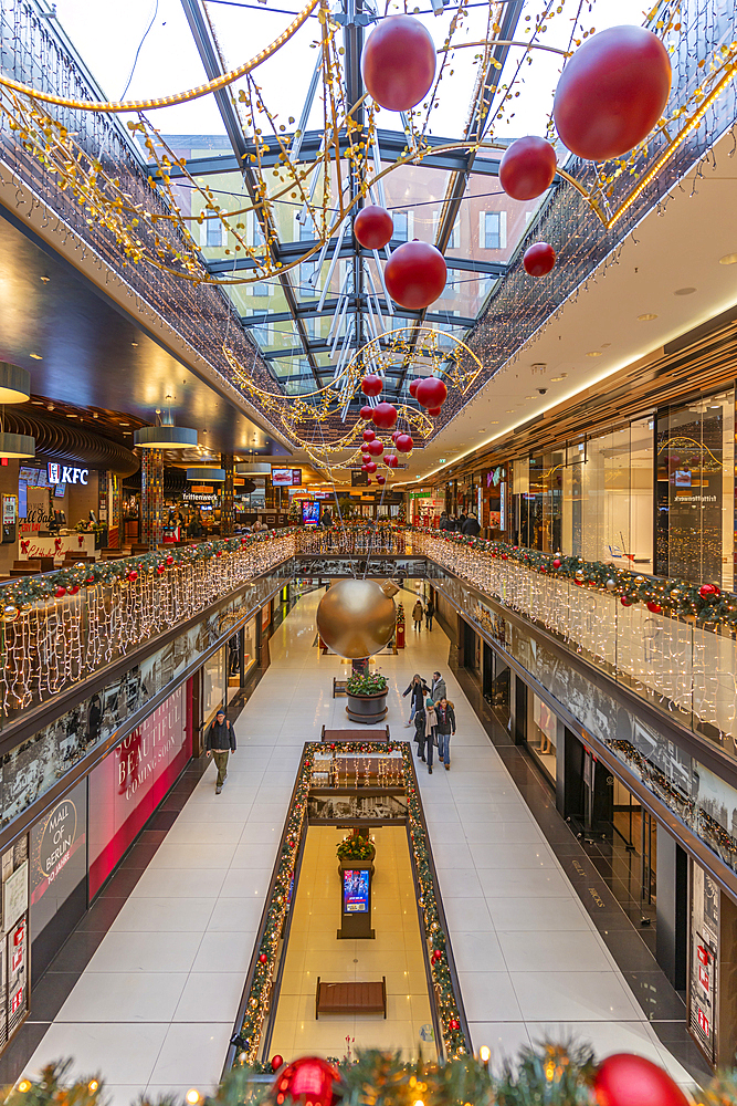 View of interior of the Mall of Berlin at Christmas, Mitte, Berlin, Germany, Europe