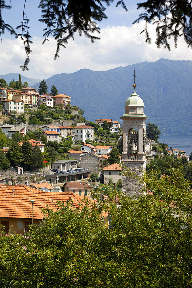 Lakeside village, Lake Como, Lombardy, Italian Lakes, Italy, Europe