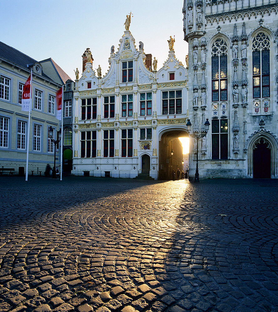 Burg Square and the Town Hall, Bruges, UNESCO World Heritage Site, West Vlaanderen (Flanders), Belgium, Europe