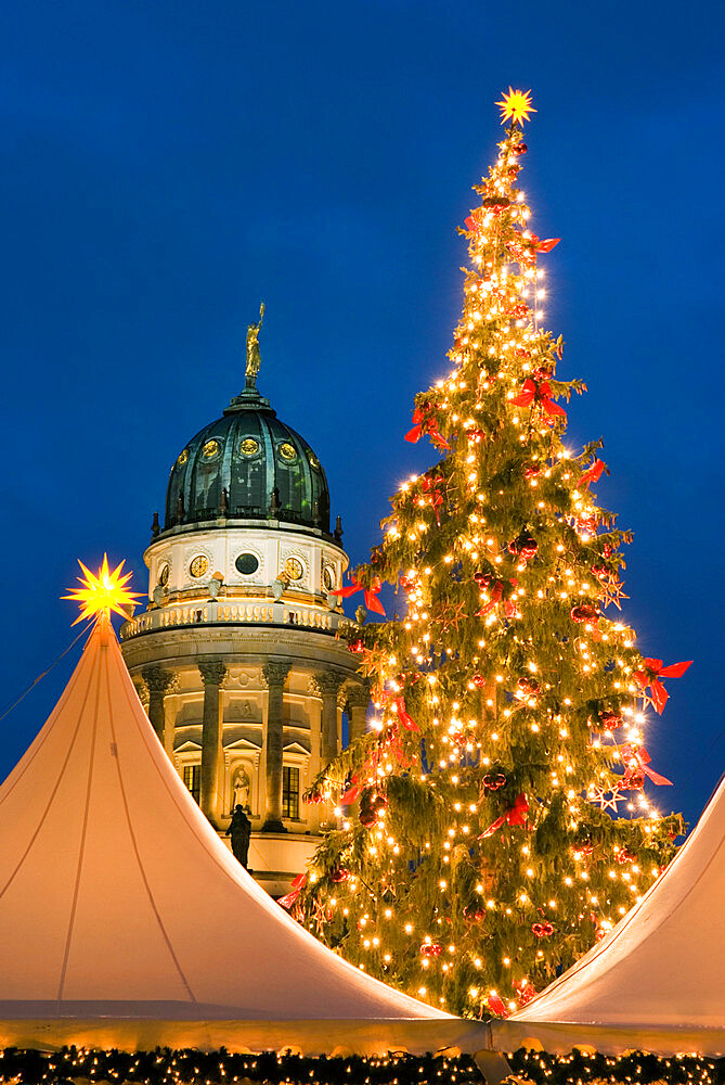 Christmas market, Gendarmenmarkt, Berlin, Germany, Europe