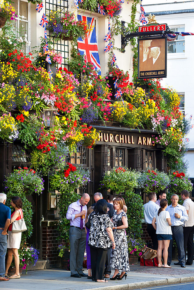 The Churchill Arms, Kensington Church Street, London, England, United Kingdom, Europe