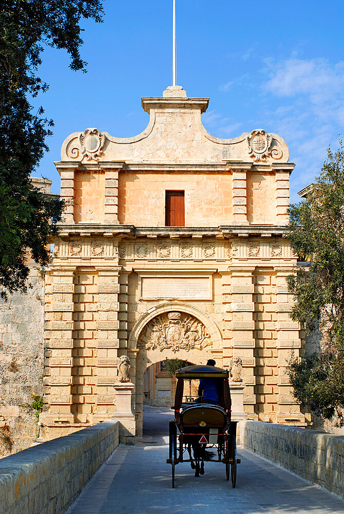 Mdina Gate with horse drawn carriage, Mdina, Malta, Mediterranean, Europe