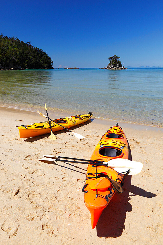 Kayaks on beach, Torrent Bay, Abel Tasman National Park, Nelson region, South Island, New Zealand, Pacific