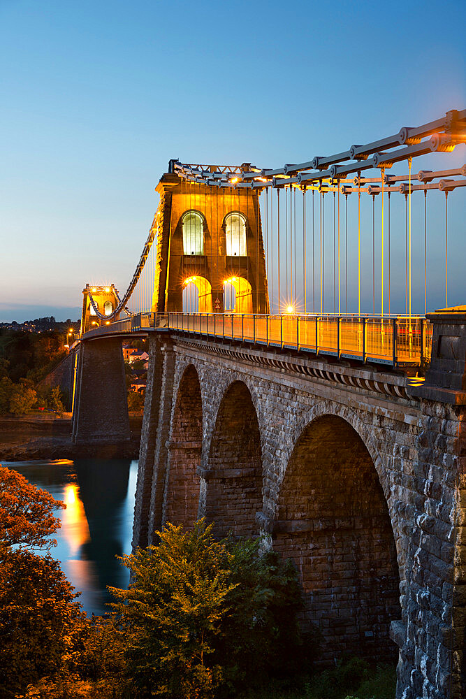 Menai Suspension Bridge at night, built in 1826 by Thomas Telford, Bangor, Gwynedd, Wales, United Kingdom, Europe