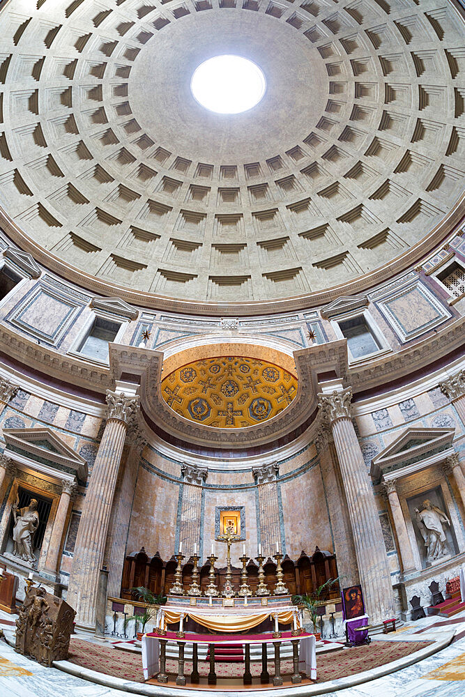 Interior church of St. Mary of the Martyrs and cupola inside the Pantheon, UNESCO World Heritage Site, Piazza della Rotonda, Rome, Lazio, Italy, Europe