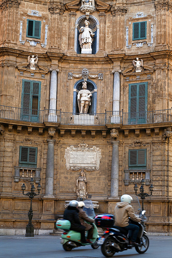 Quattro Canti (four corners), Palermo, Sicily, Italy, Europe