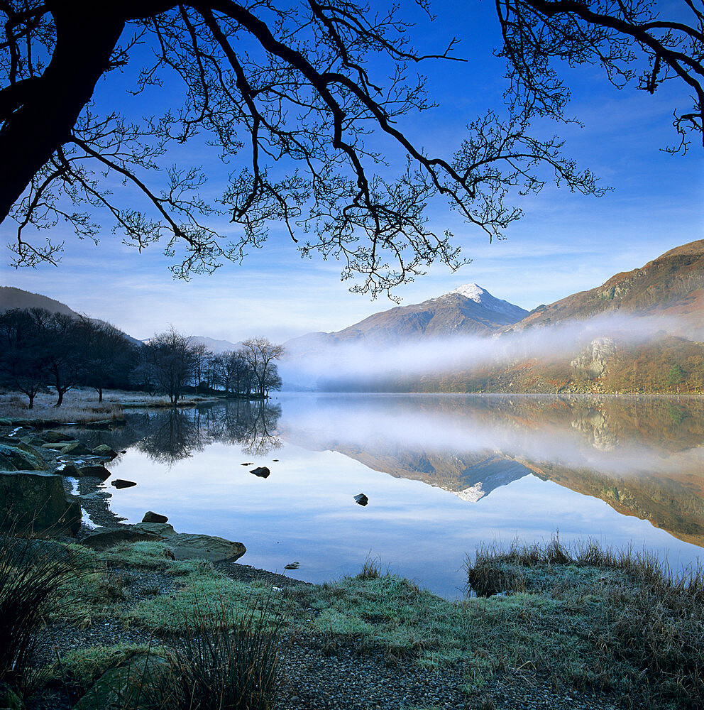 Mist over Llyn Gwynant and Snowdon, Snowdonia National Park, Conwy, Wales, United Kingdom, Europe