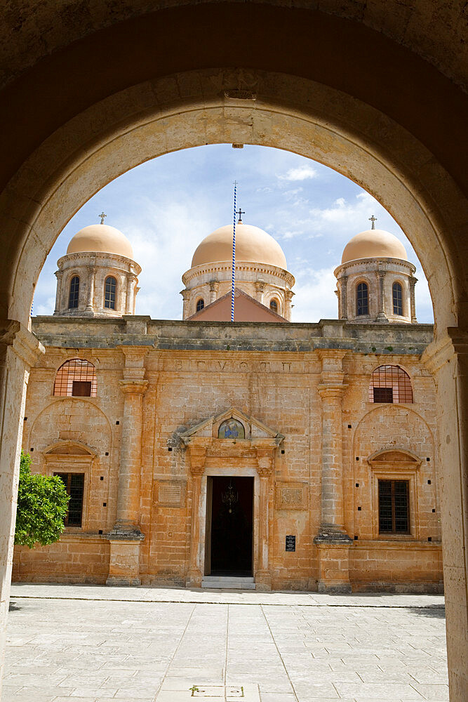 Entrance of monastery, Agia Triada Monastery (Moni Zangarolo), Akrotiri Peninsula, Chania region, Crete, Greek Islands, Greece, Europe