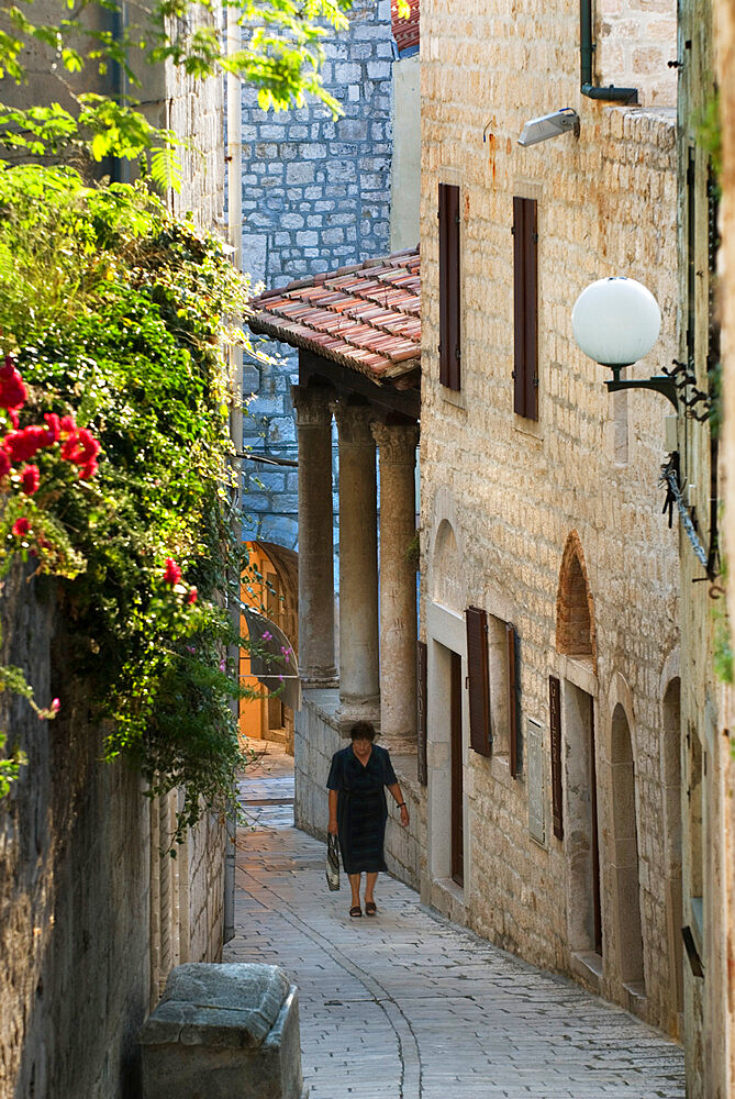 Narrow street in old town, Rab Town, Rab Island, Kvarner Gulf, Croatia, Europe