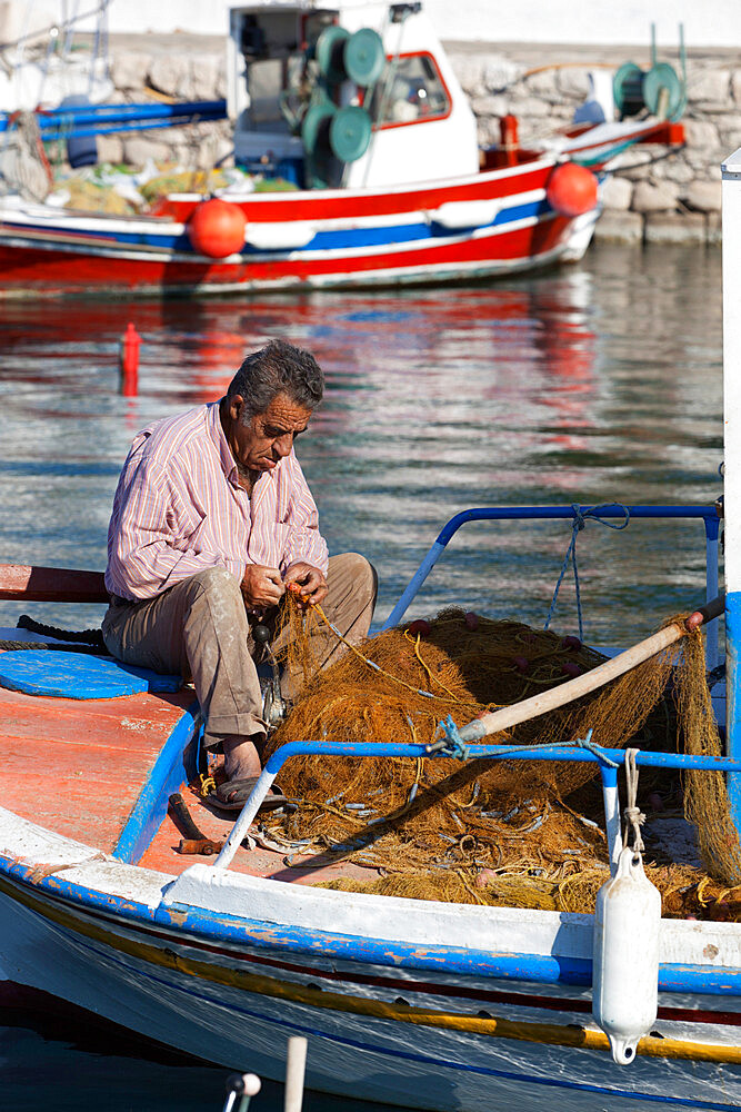 Local fisherman, Ormos Marathokampos, Samos, Aegean Islands, Greece