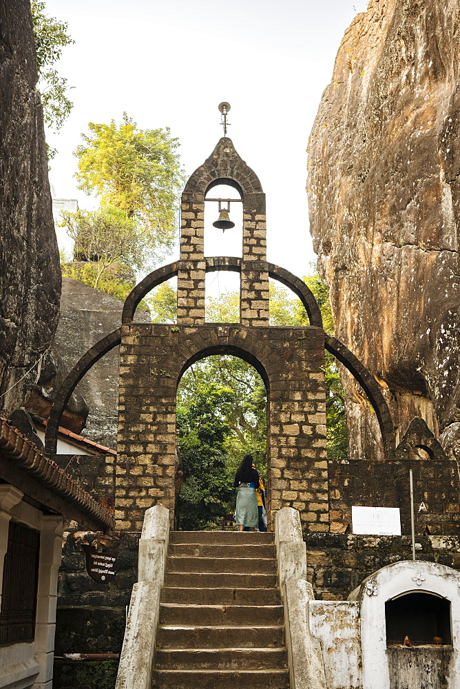 Aluvihare Rock Temple, Central Province, Sri Lanka, Asia