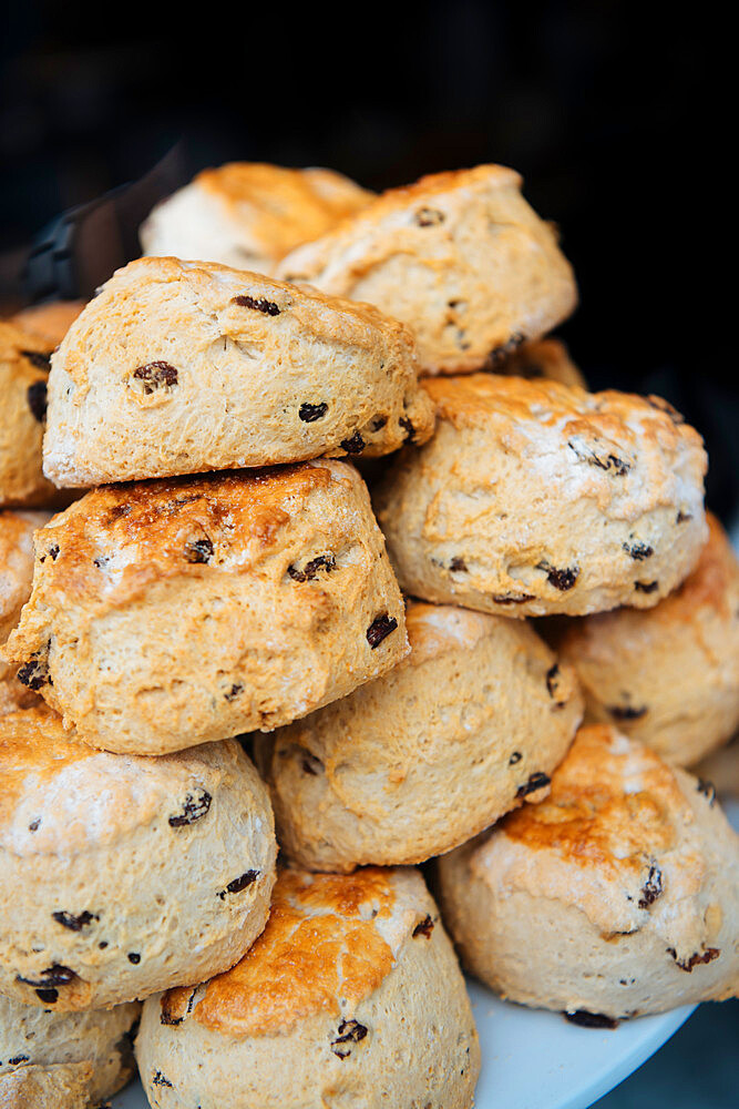 Scones on display, Bourton-on-the-Water, Cotswolds, Gloucestershire, England, United Kingdom, Europe