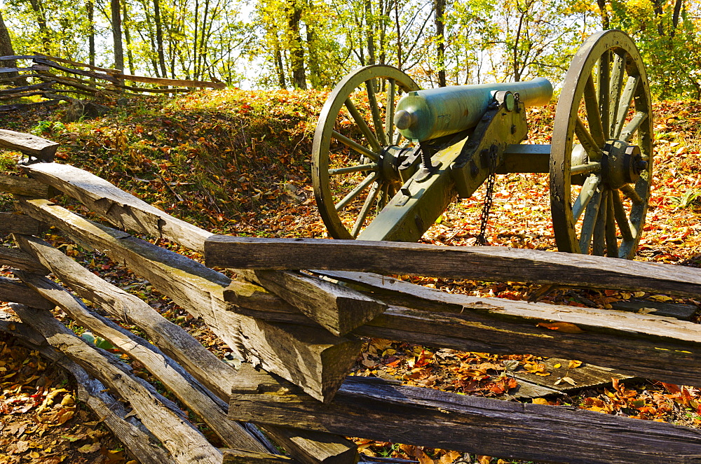 USA, Georgia, Kennesaw, Cannon at Kennesaw Battlefield Park