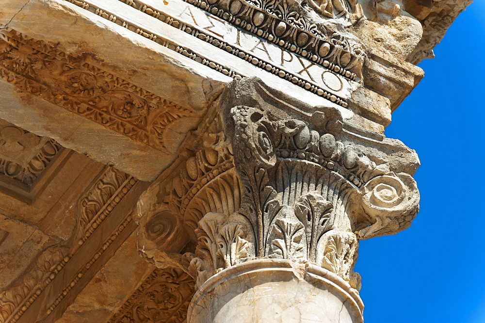 Turkey, Ephesus, Corinthian column on Library of Celsus