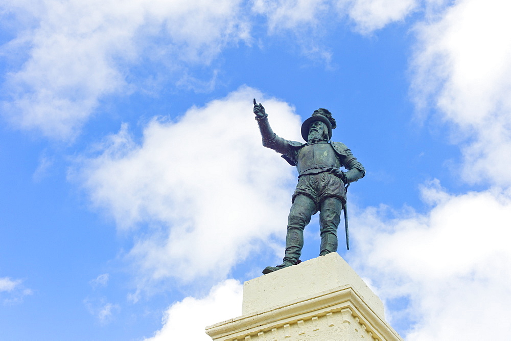 Puerto Rico, Old San Juan, Juan Ponce De Leon Statue