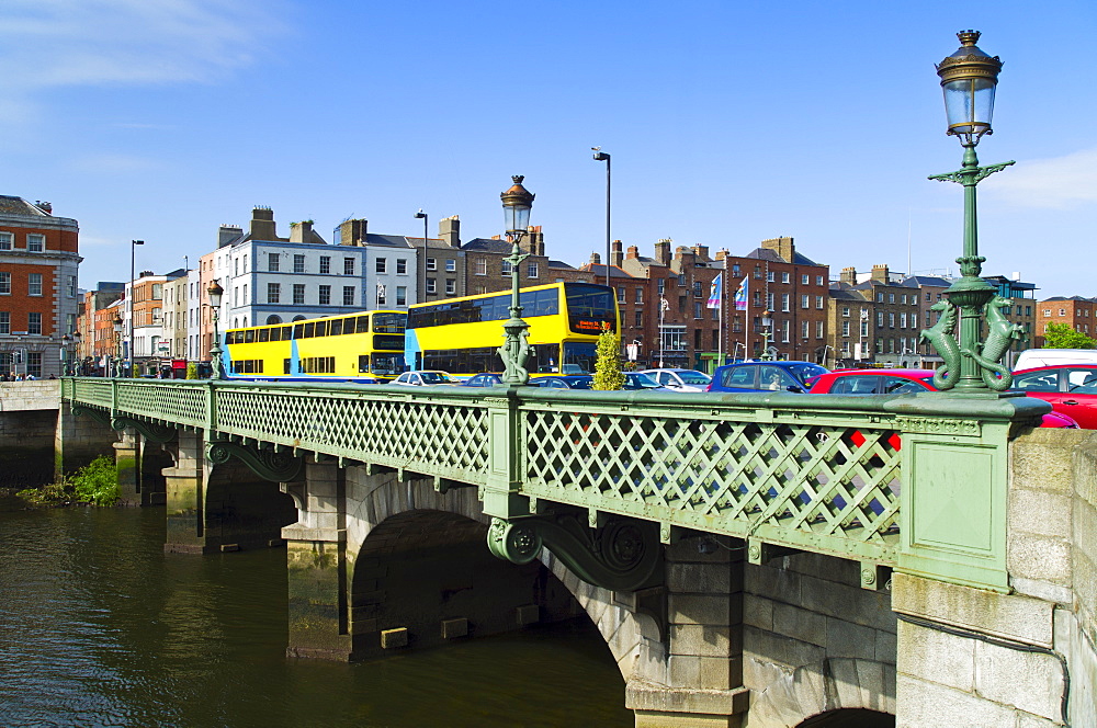 Grattan bridge over the river liffey