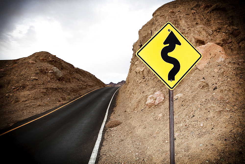 USA, California, Death Valley, road sign with empty road, USA, California, Death Valley