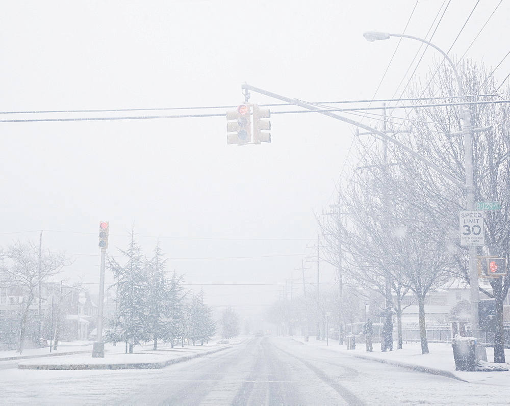 USA, New York State, Rockaway Beach, street during blizzard