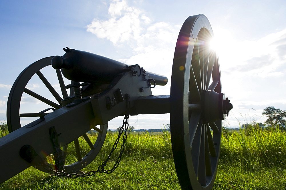 Civil war cannon