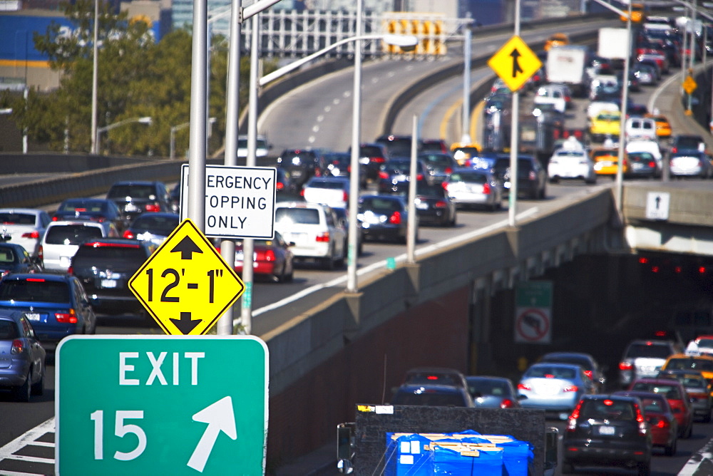 Freeway traffic in Queens, New York