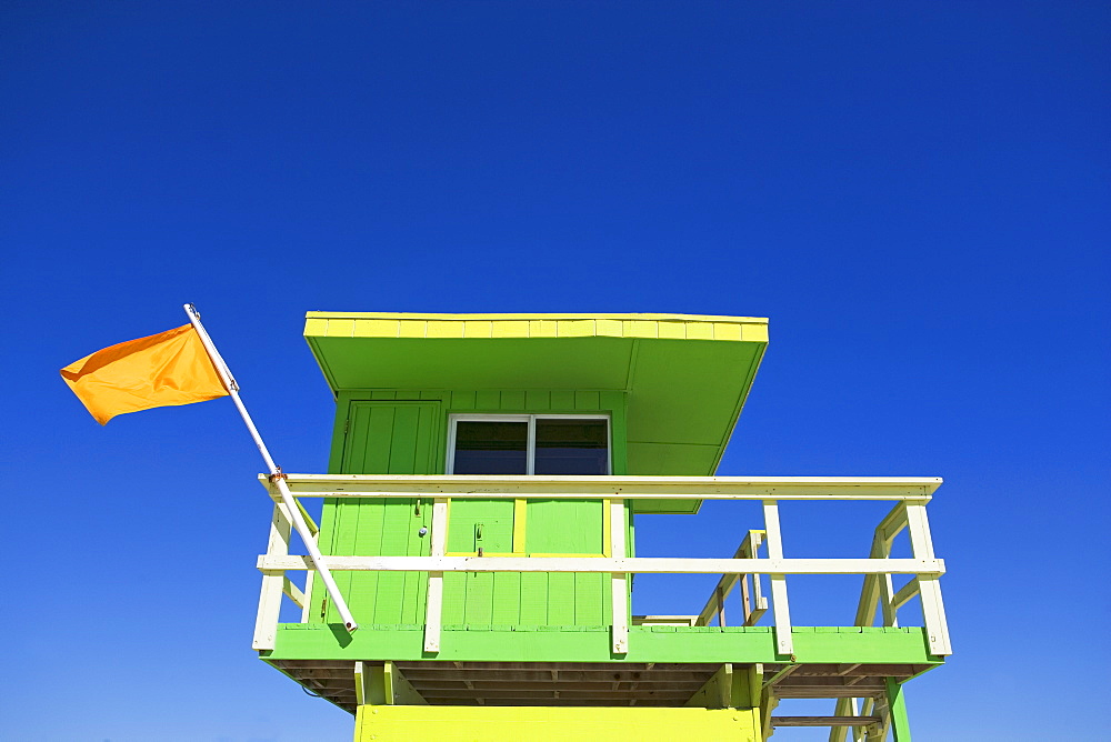 Lifeguard stand