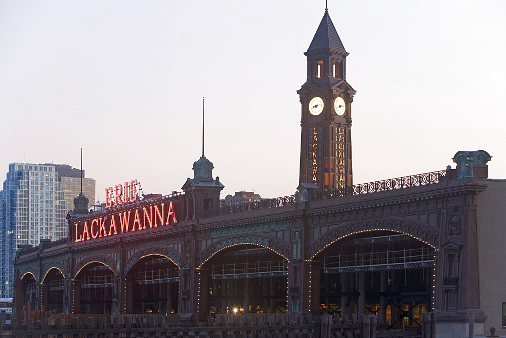 USA, New Jersey, Hoboken, old train station