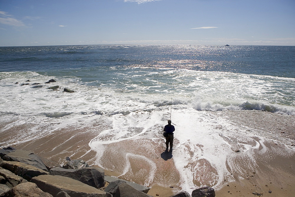 USA, New York, Long Island, Montaurk, Man fishing in sea