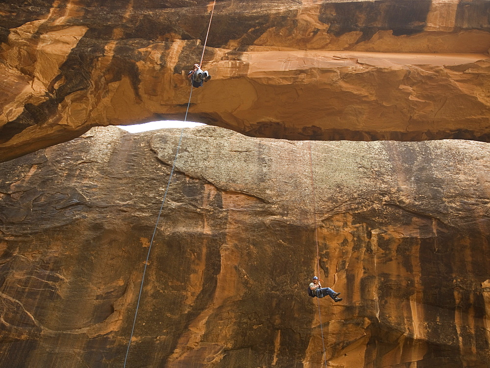 Couple canyon rappelling