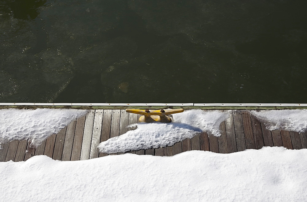 Elevated view of bollard