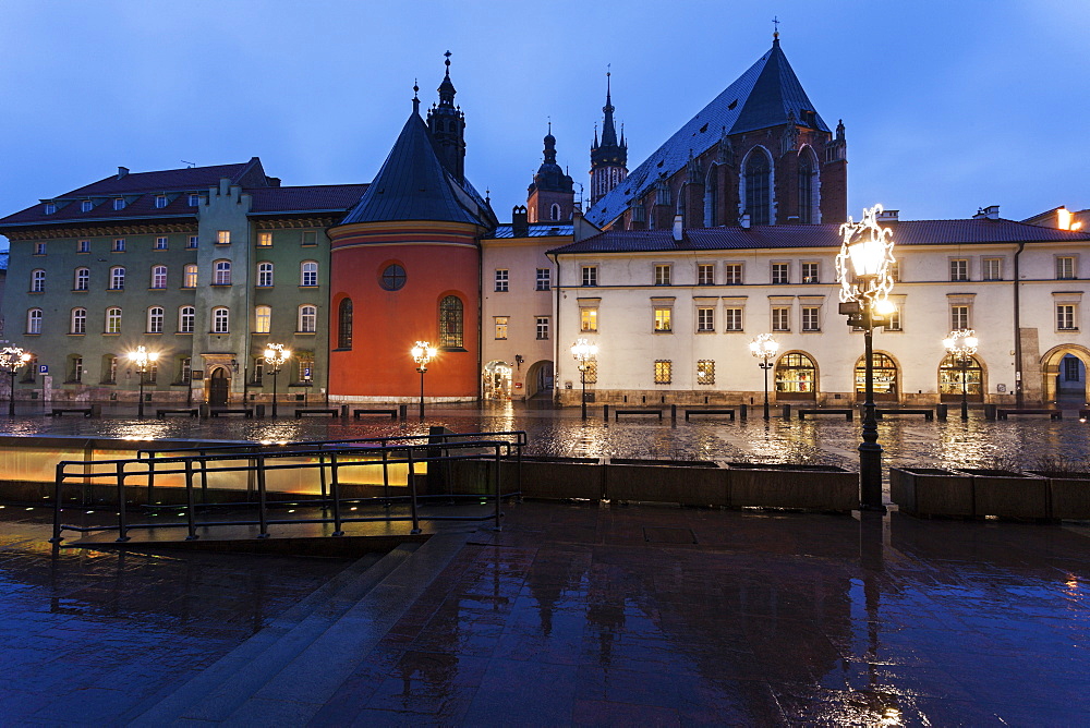 Little Market Square illuminated at night, Poland, Malopolskie, Krakow, Little Market Square