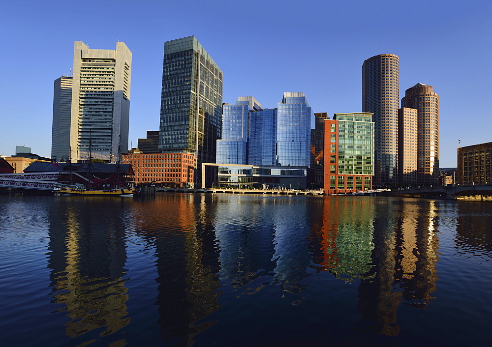 View of buildings in Fort Point Channel , USA, Massachusetts, Boston