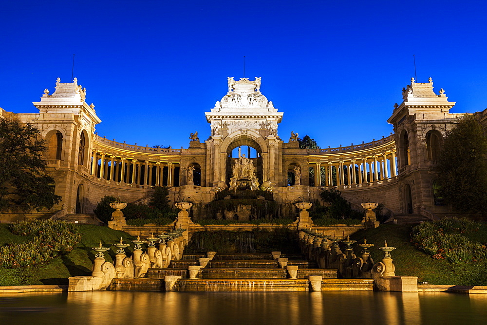 France, Provence-Alpes-Cote d'Azur, Marseille, Palais Longchamp Monument