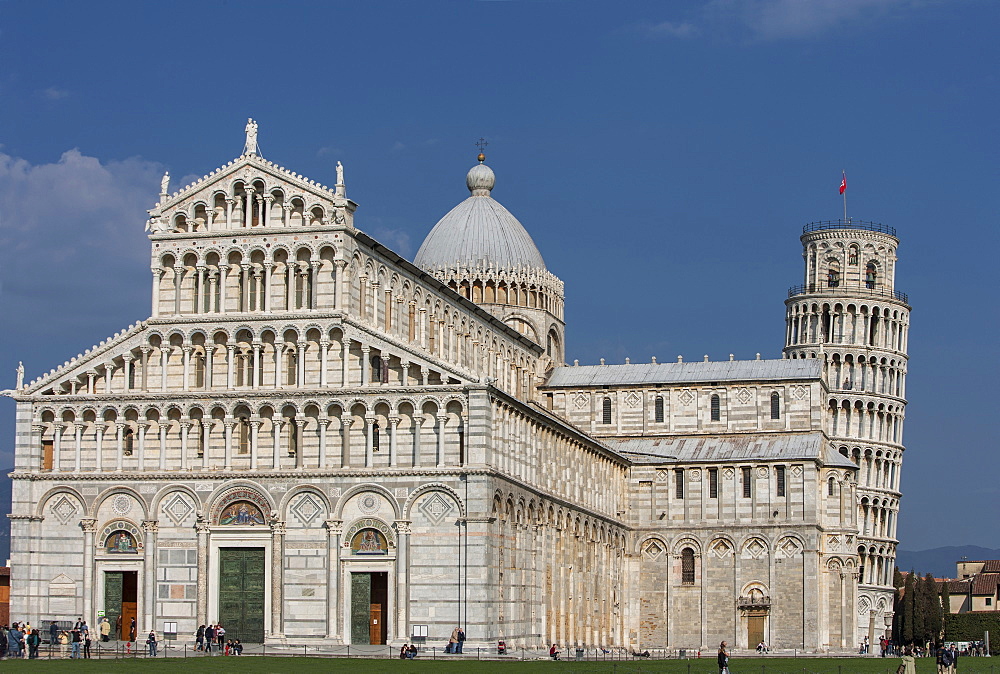Leaning Tower of Pisa and Piazza dei Miracoli in Tuscany, Italy