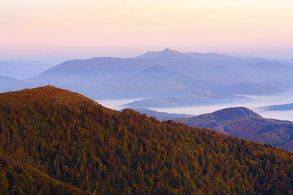 Ukraine, Zakarpattia region, Carpathians, Borzhava, Carpathian Mountains at sunset