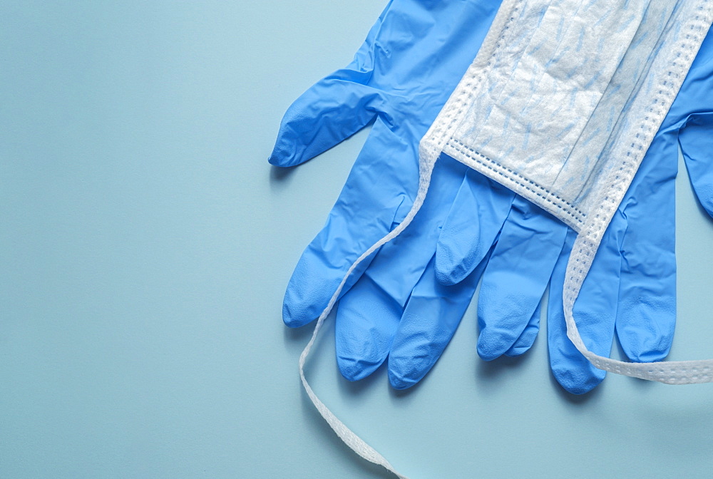 Hygiene mask and latex gloves