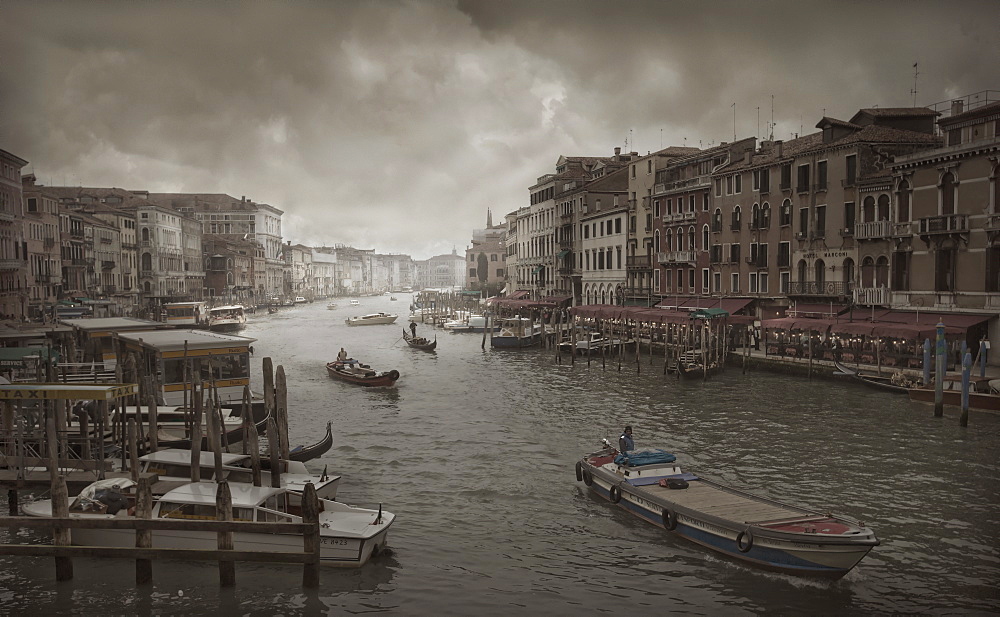 Boats in Grand Canal