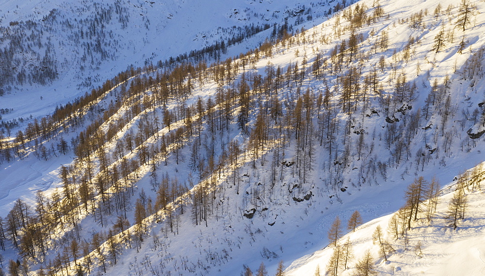 Switzerland, Canton Wallis, Simplon pass, Mountains on sunny day in winter