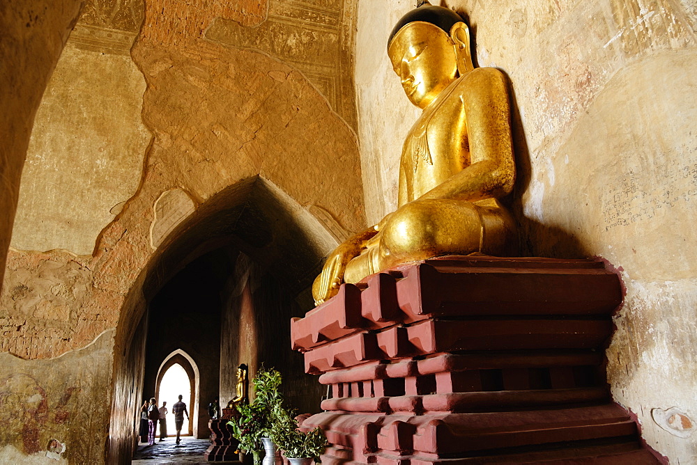 Buddha statue, Gubyaukgyi Temple, Bagan Archaeological Zone, Buddhist temples, Mandalay, Myanmar