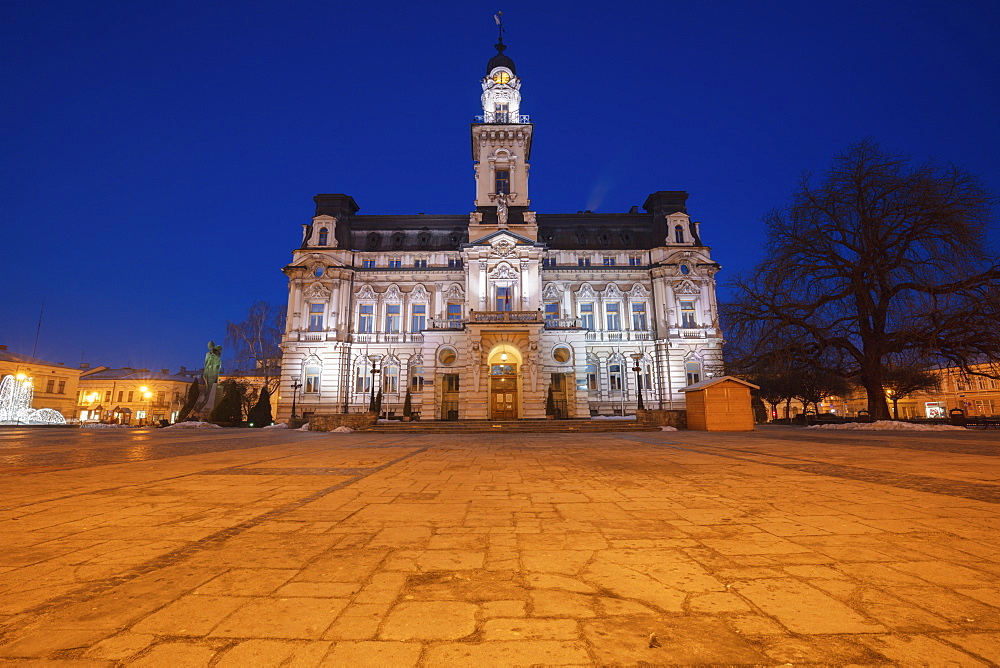 Poland, Lesser Poland, Nowy Sacz, Town hall in town square