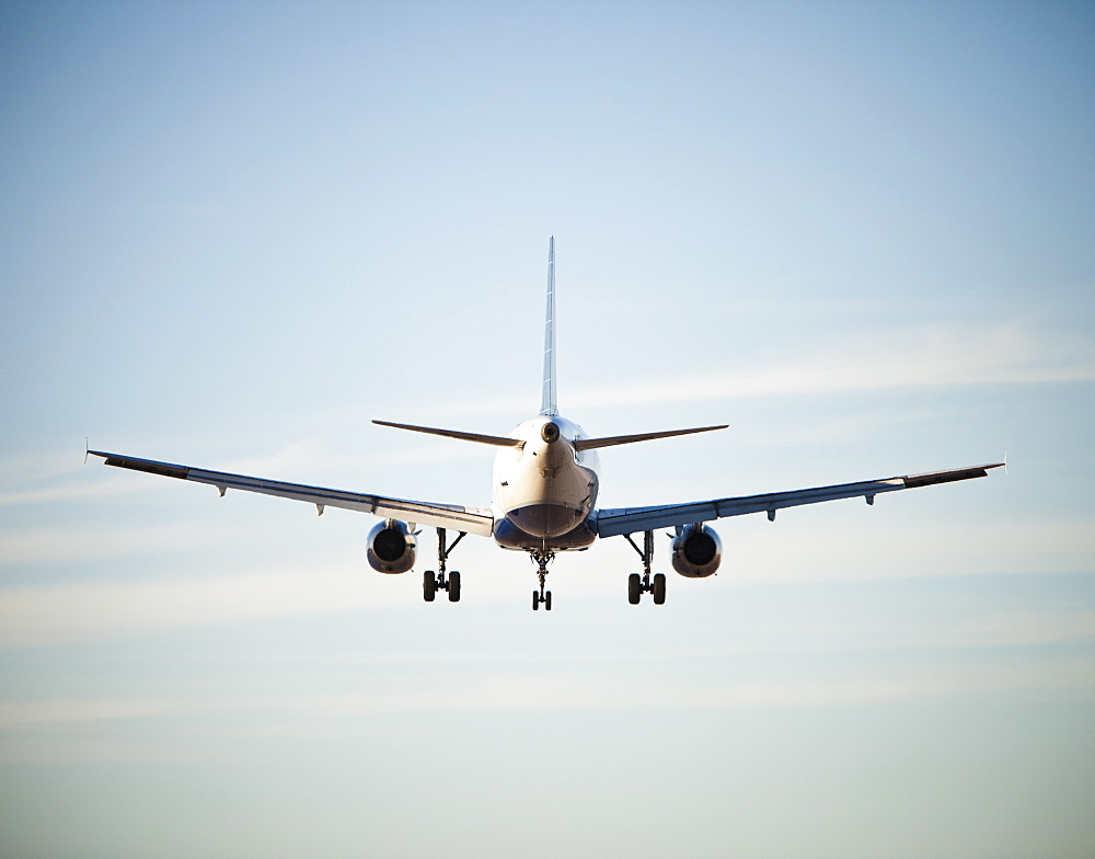 Tale end of jet airliner flying