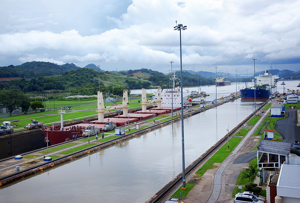 Panama, Panama City, Ship in canal lock