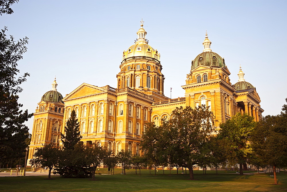 Entrance to State Capitol Building, USA, Iowa, Des Moines