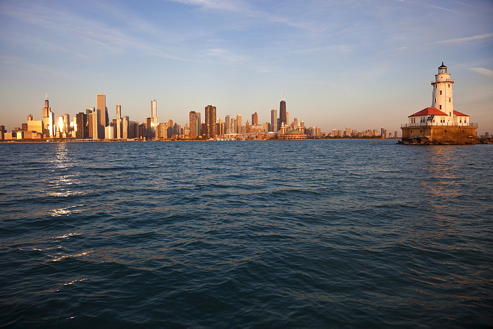 USA, Illinois, Chicago, City skyline over Lake Michigan