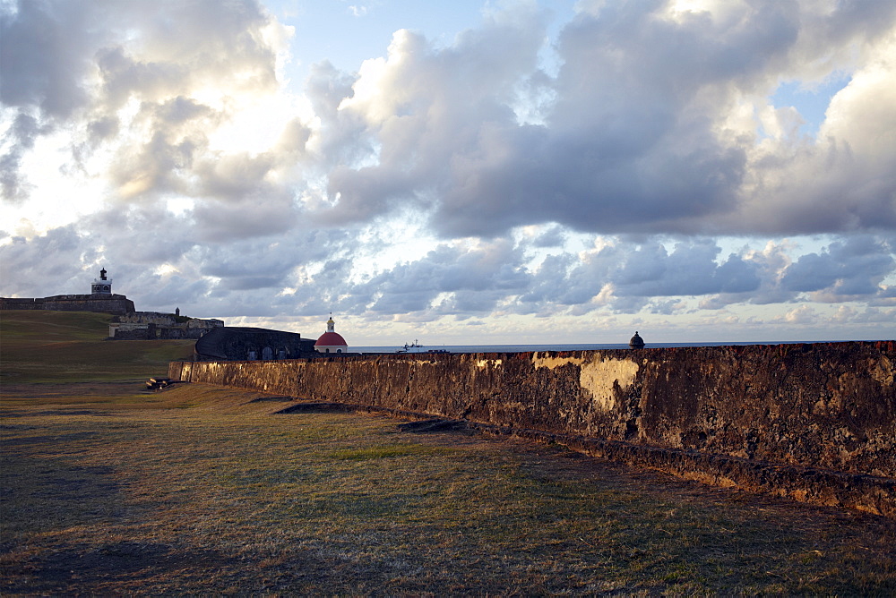 Puerto Rico, Old San Juan, View of old cemetery, Puerto Rico, Old San Juan