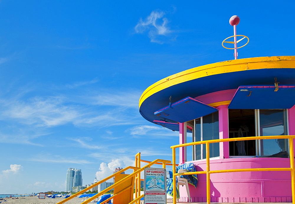 Life guard station