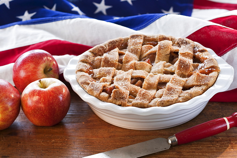 Apple pie and American flag