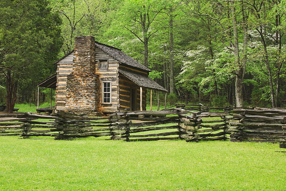 A fence and cabin in Smoky Mountain National Park